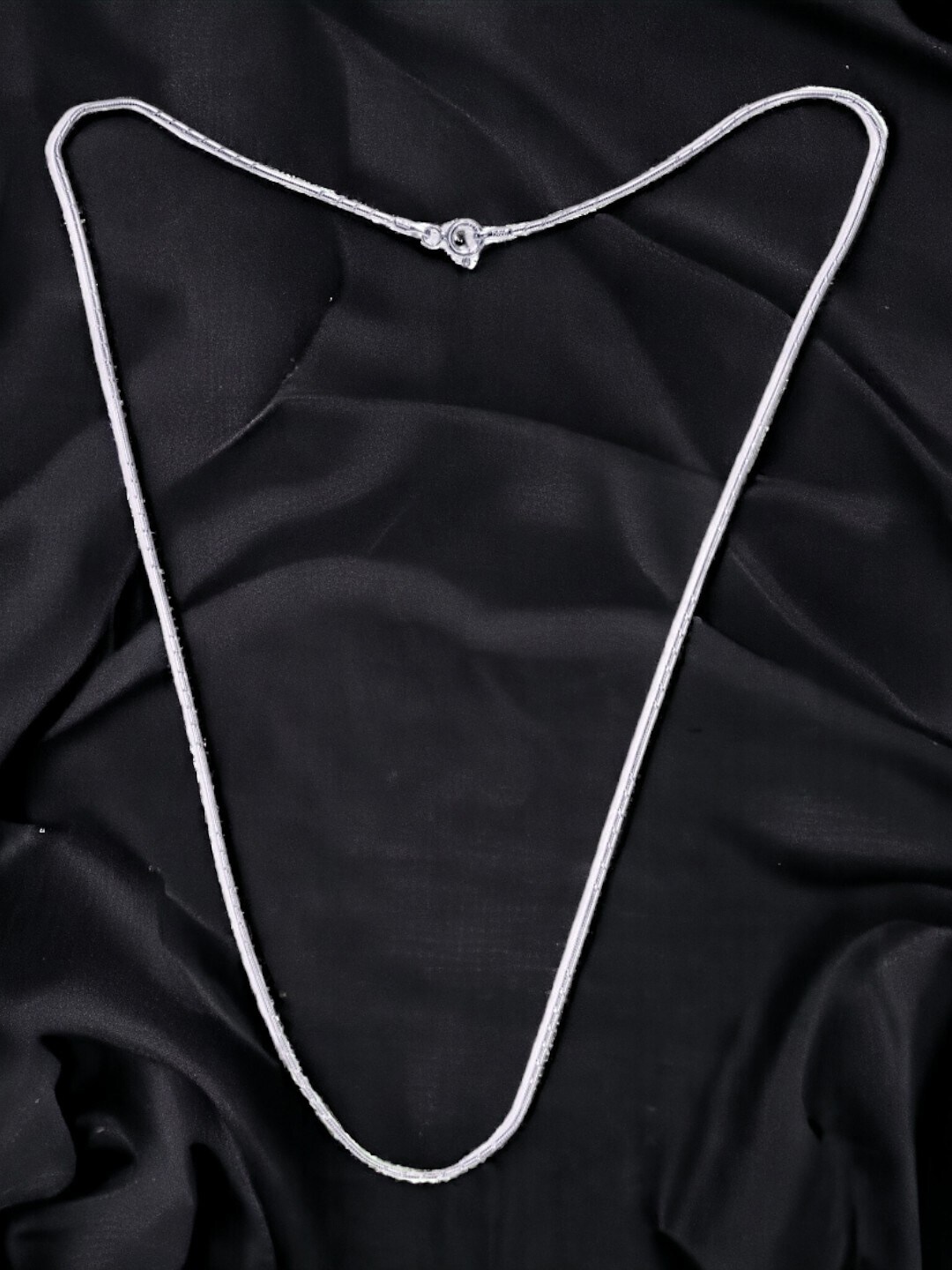 

Taraash Sterling Silver Chain