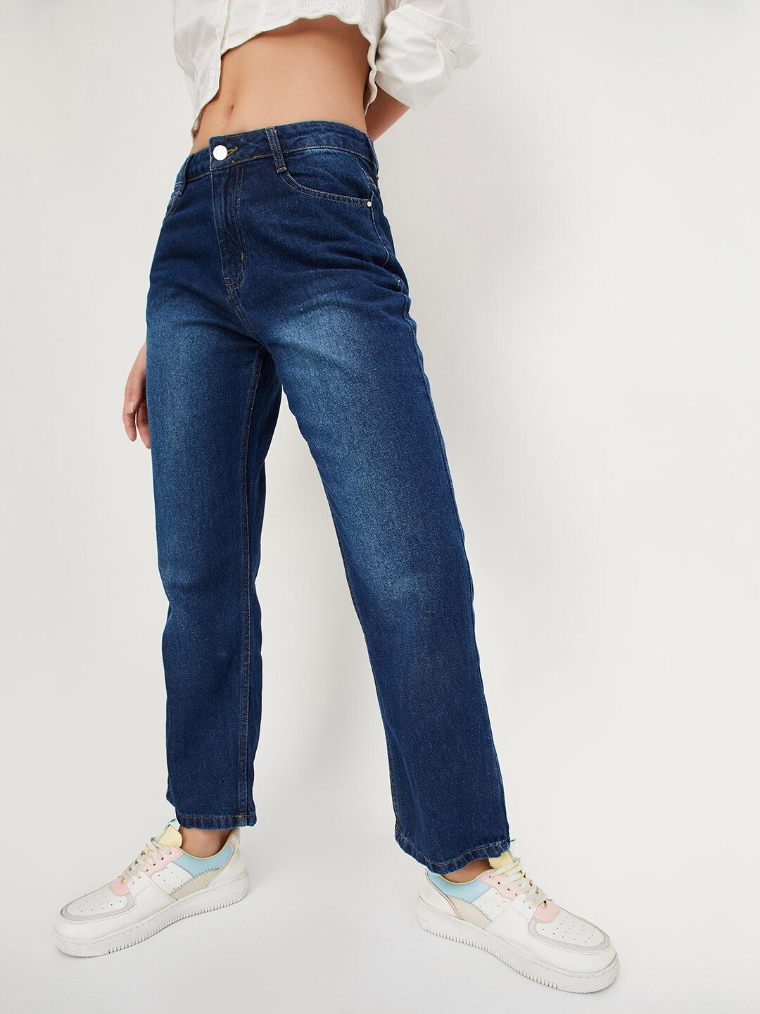 

max Women Clean Look Light Fade Pure Cotton Jeans, Navy blue
