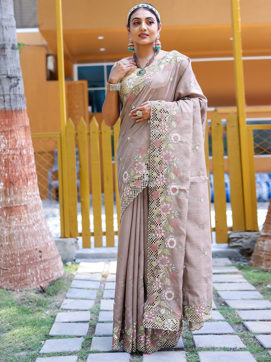 

LeeliPeeri Designer Floral Embroidered Silk Saree, Brown