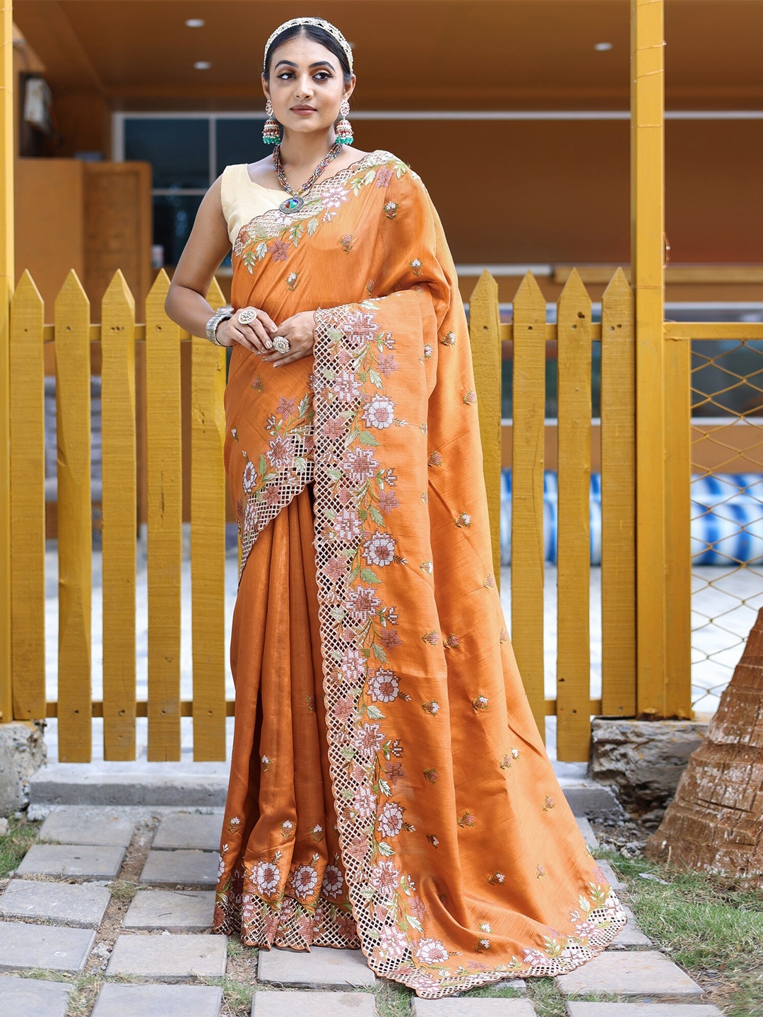 

LeeliPeeri Designer Floral Embroidered Saree, Orange