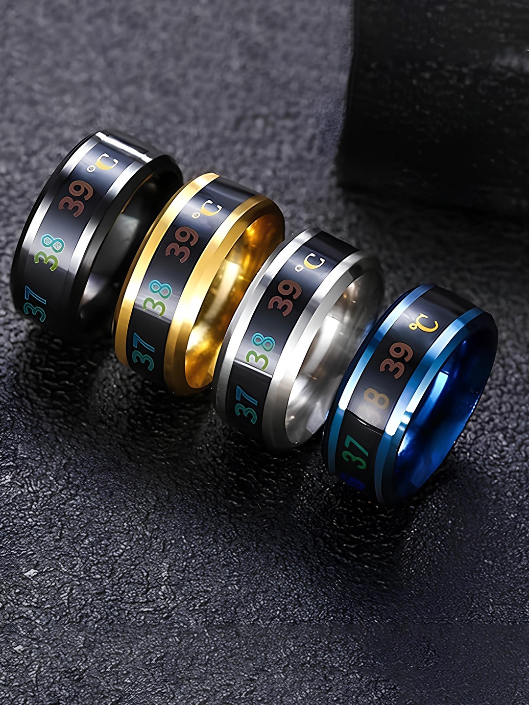 

KARISHMA KREATIONS Set Of 4 Gold-Plated Textured Finger Rings