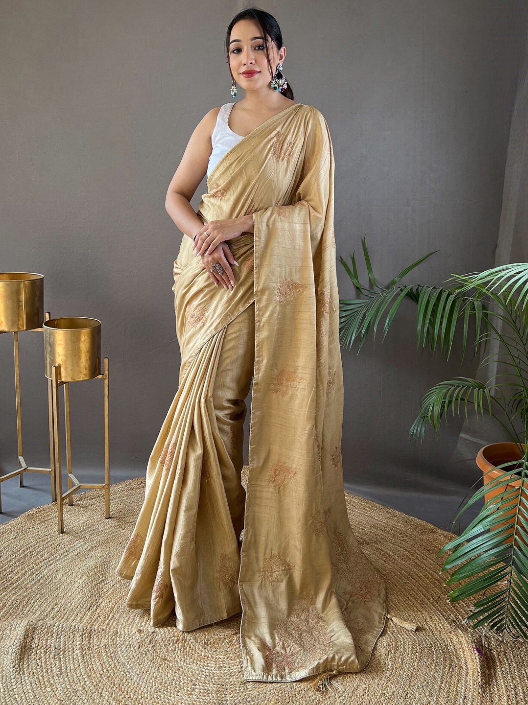 

LeeliPeeri Designer Ethnic Motifs Woven Design Zari Embroidered Saree, Cream