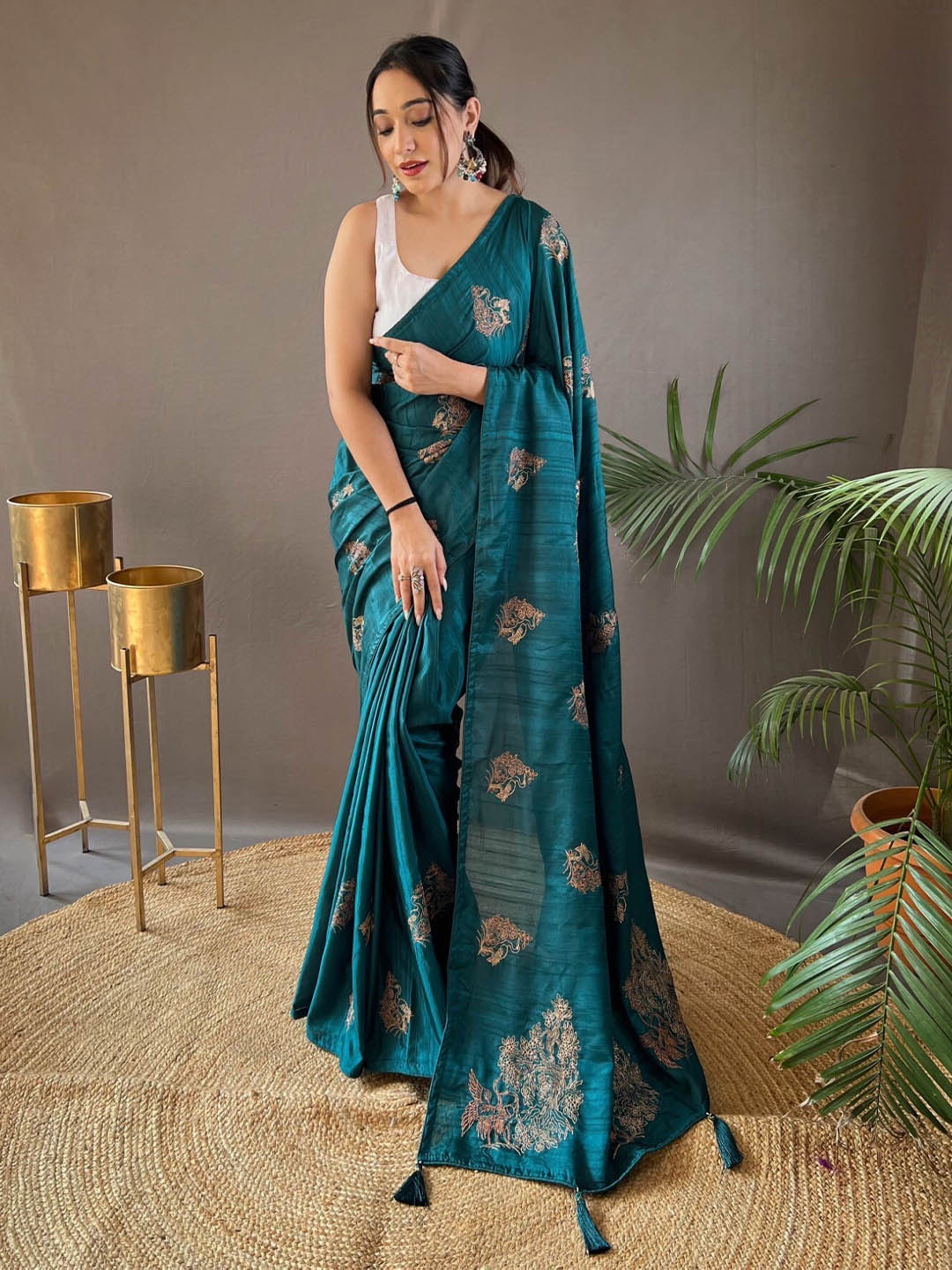 

LeeliPeeri Designer Ethnic Motifs Woven Design Zari Embroidered Saree, Teal