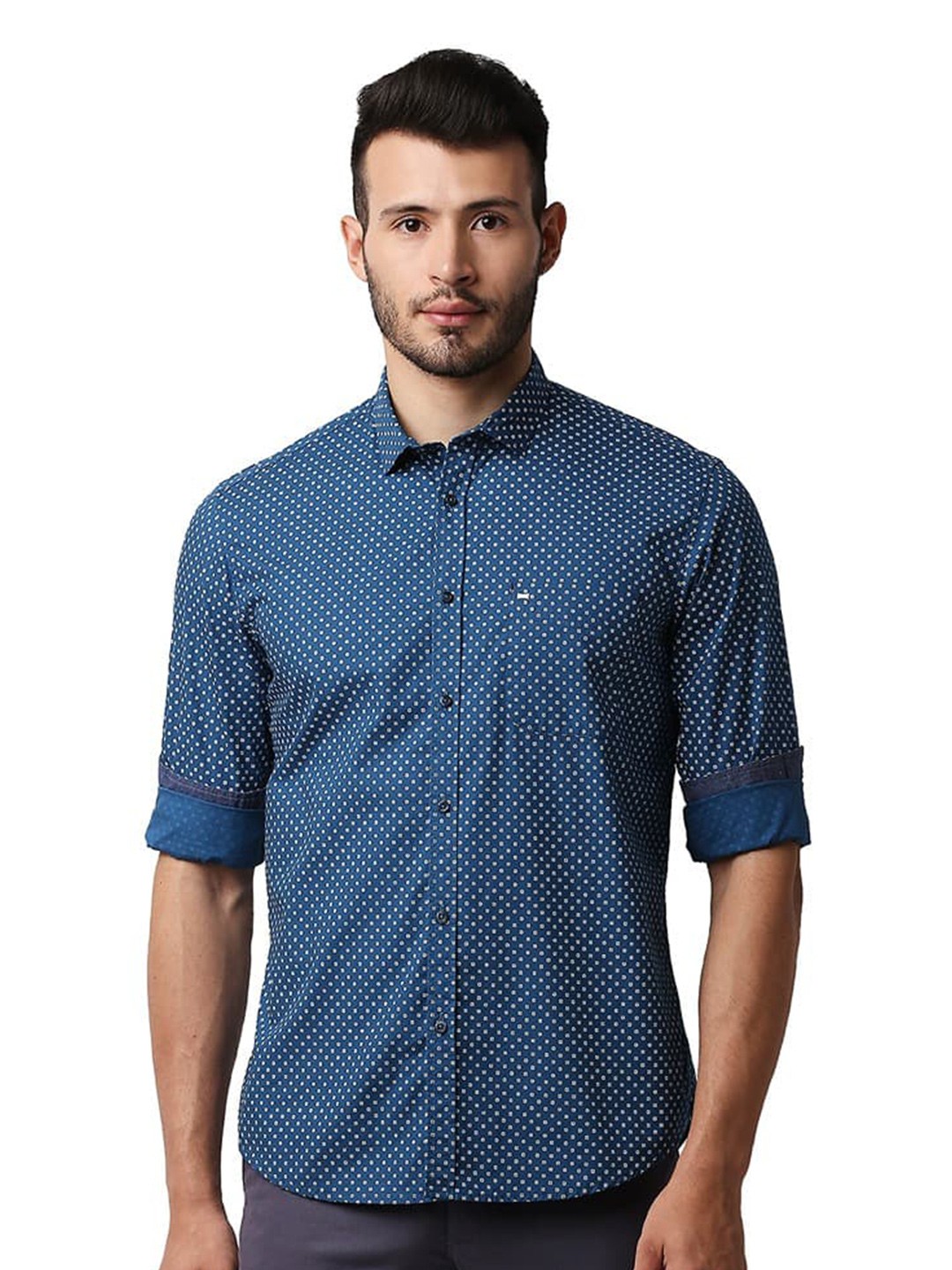 

Basics Slim Fit Cotton Sapphire Poplin Printed Casual Shirt, Blue