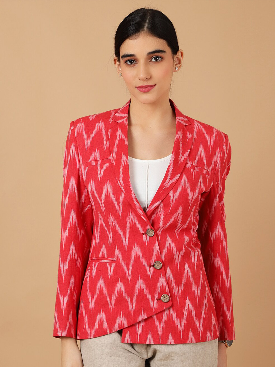 

INDOPHILIA Geometric Printed Single-Breasted Ikat Satin Cotton Casual Blazer, Red