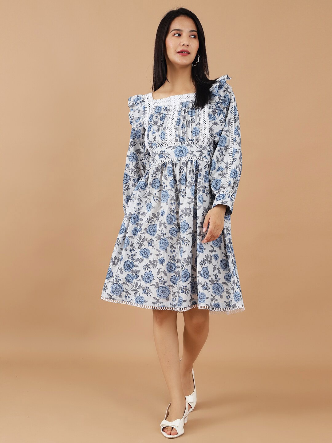 

INDOPHILIA Floral Print Puff Sleeve Lace Up Fit & Flare Knee Length Dress, Blue
