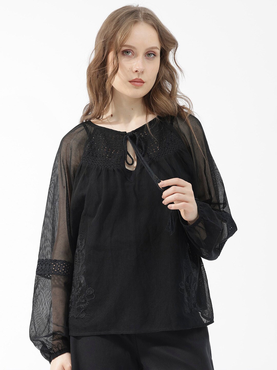 

RAREISM Tie Up Neck Puff Sleeve Cotton Top, Black