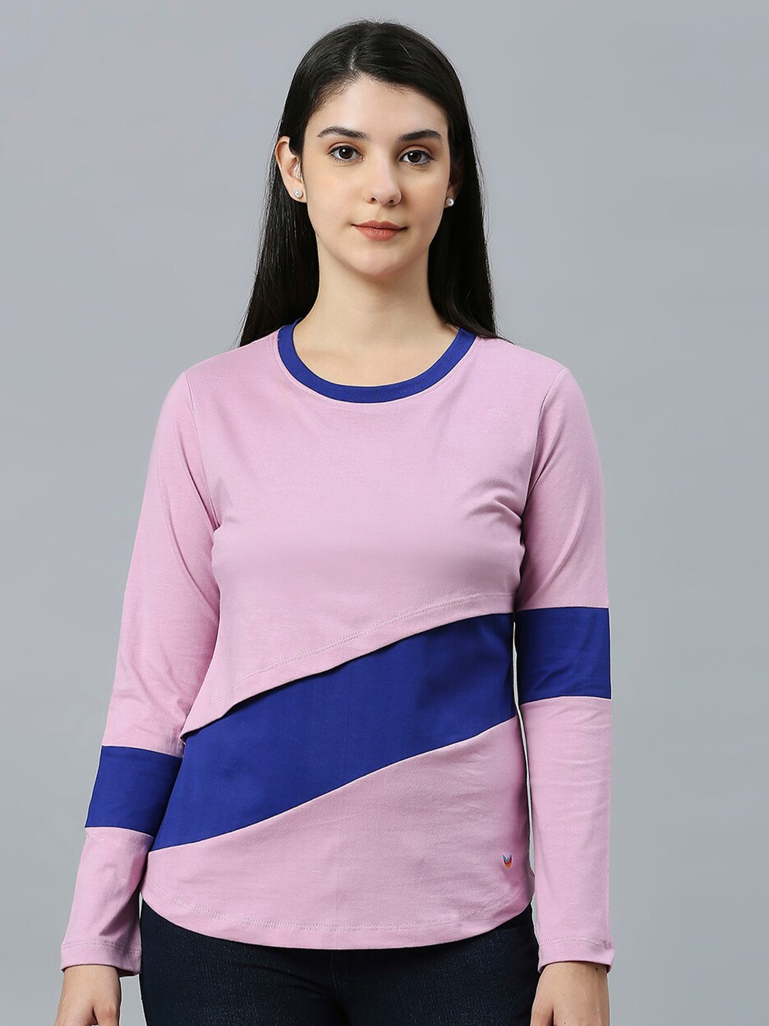 

True Shape Women Pink Colourblocked Pockets T-shirt