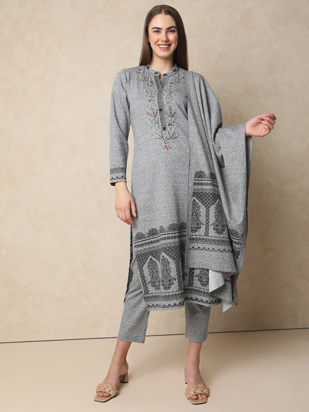 

Indifusion Striped Printed Straight Kurta With Trouser & Dupatta, Grey
