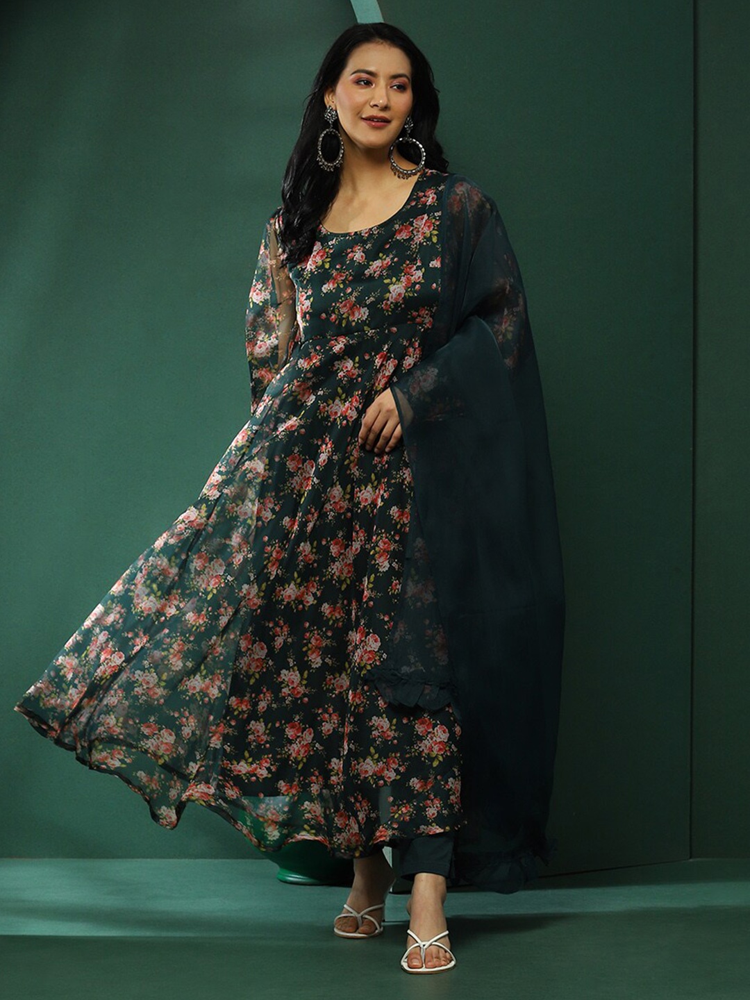 

AKS Floral Printed Anarkali Kurta With Trousers & Dupatta, Green