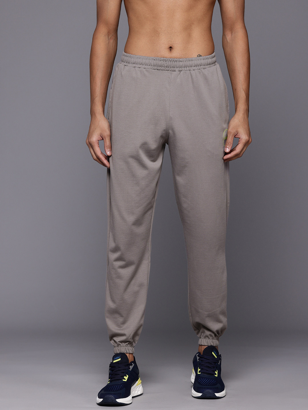 

HRX by Hrithik Roshan Men Rapid-Dry Running Joggers, Grey