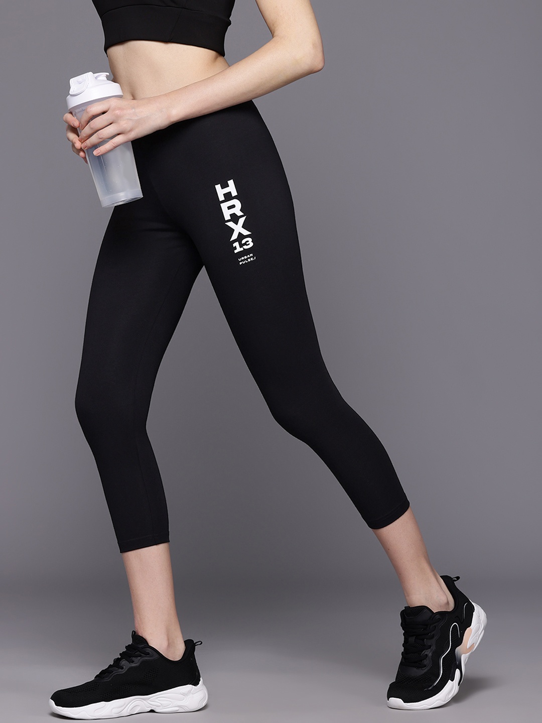 

HRX by Hrithik Roshan Women Slim Fit Lifestyle Tights, Black