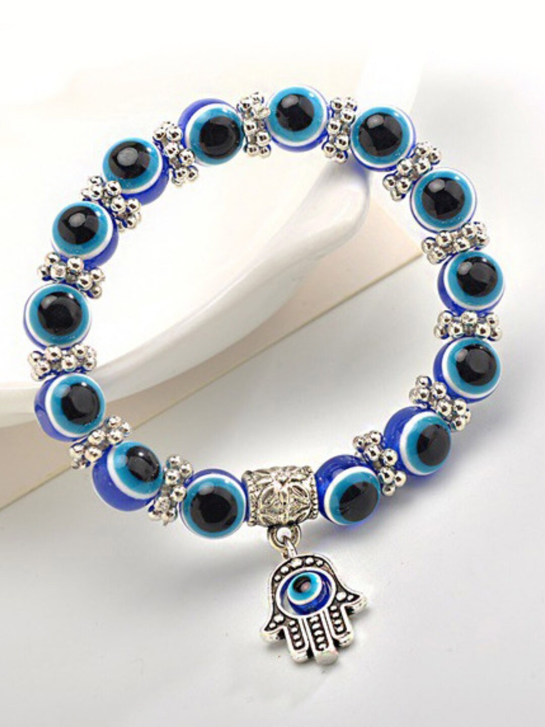 

ASMITTA JEWELLERY Unisex Silver-Plated Pearls Bracelet