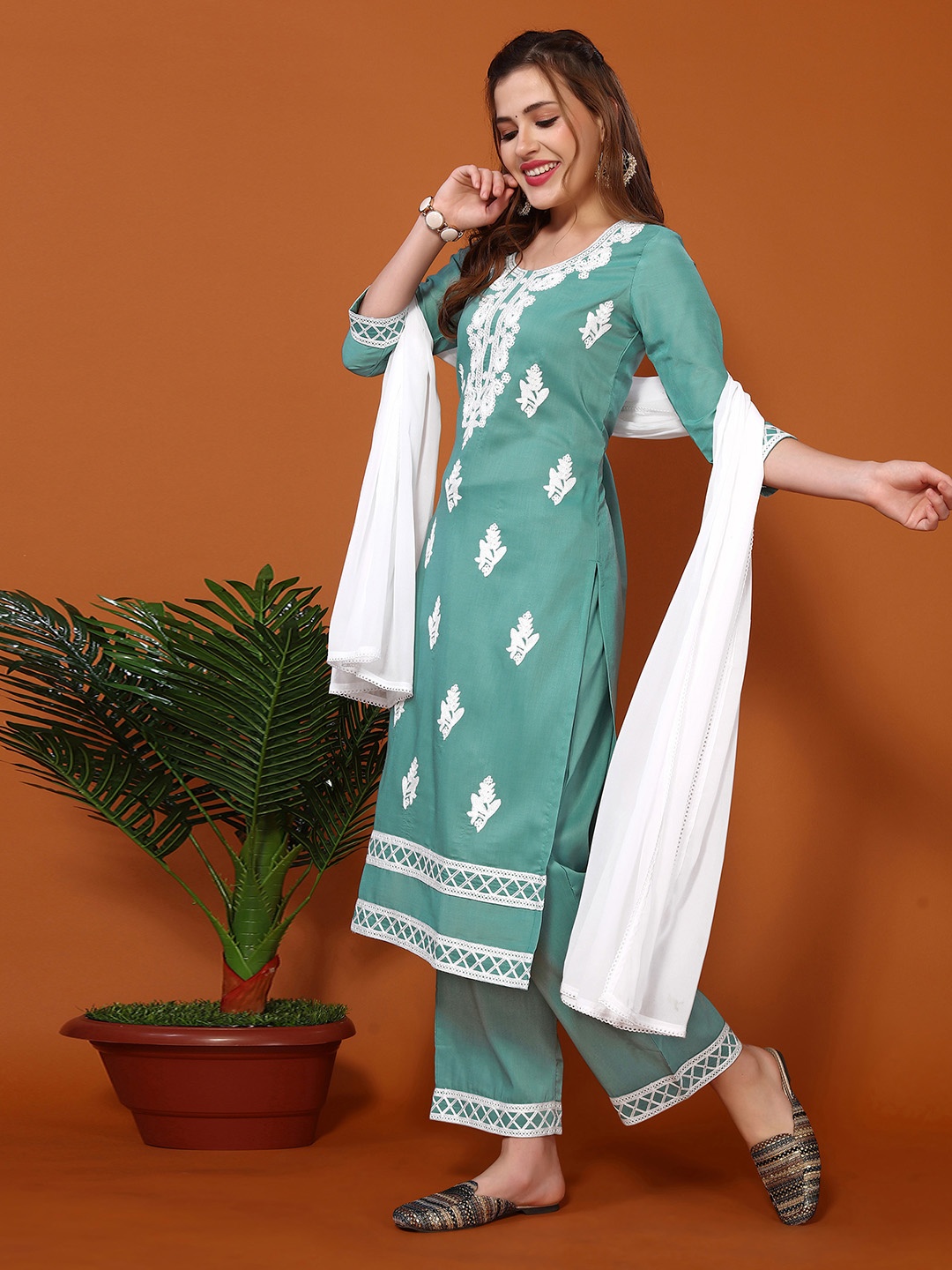 

SKYLEE Ethnic Motifs Embroidered Straight Thread Work Kurta with Palazzos & Dupatta, Turquoise blue