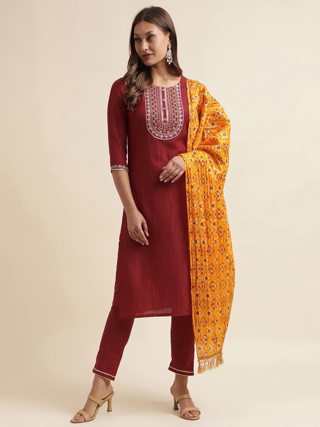 

SKYLEE Yoke Design Gotta Patti Straight Kurta with Palazzos & Dupatta, Maroon