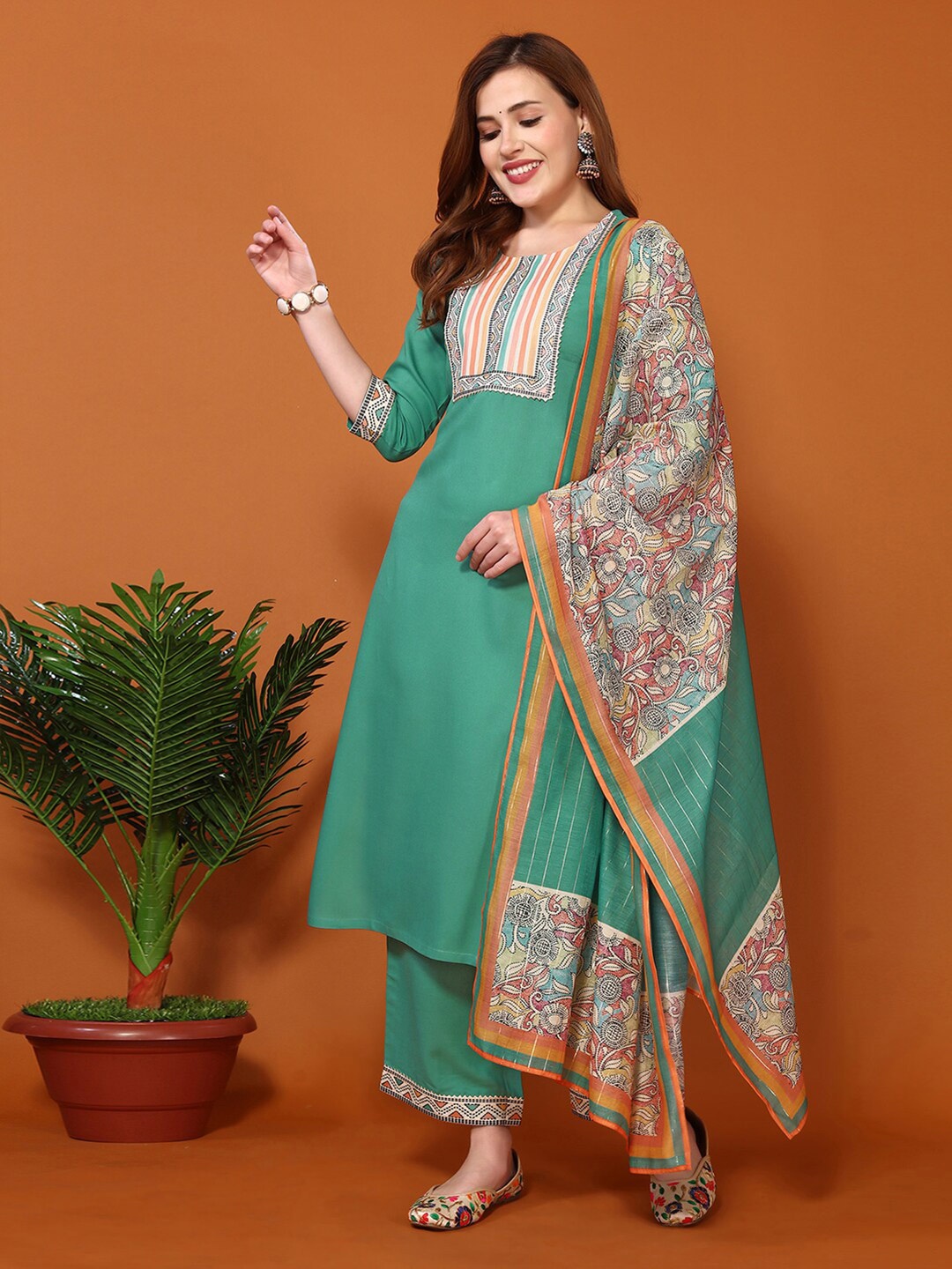 

SKYLEE Yoke Design Gotta Patti Straight Kurta with Palazzos & Dupatta, Sea green