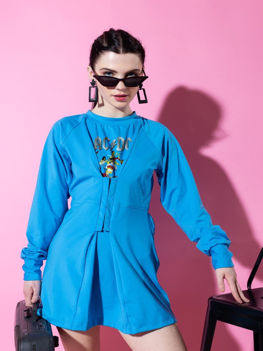 

Stylecast X Hersheinbox Blue Printed Sheath Mini Dress