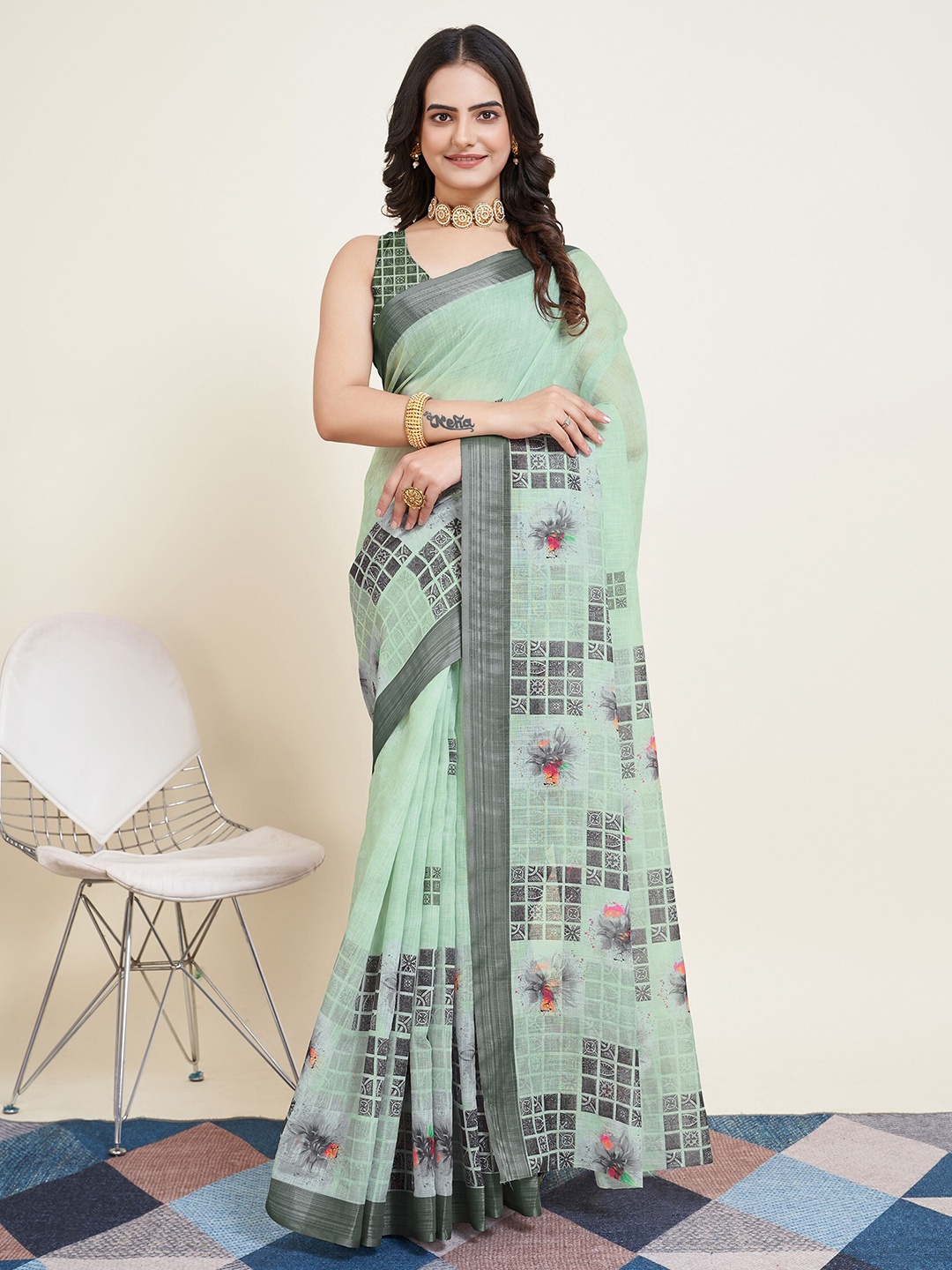 

KALINI Ethnic Motifs Printed Zari Detail Saree, Green