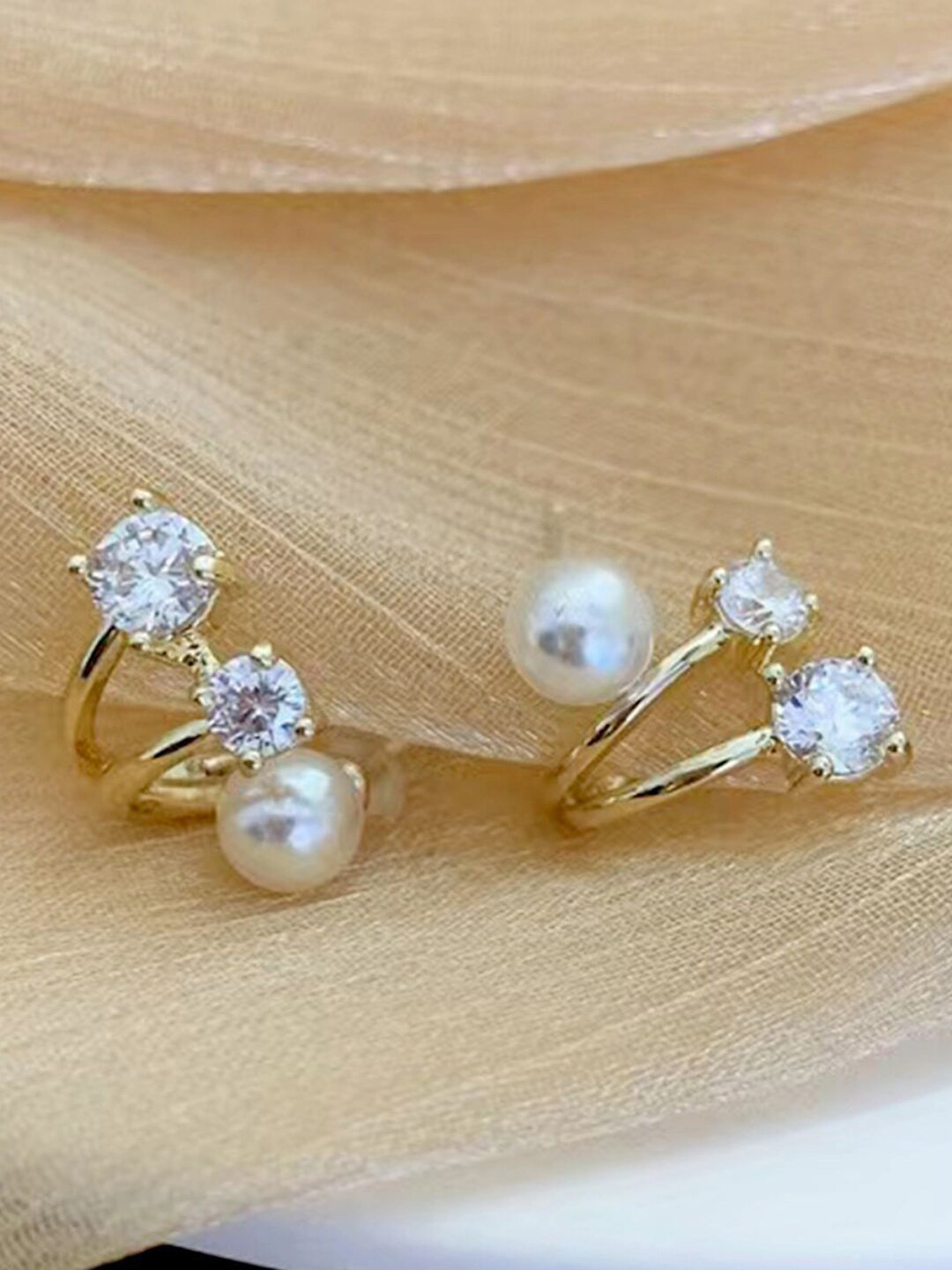 

FIMBUL Gold-Plated Classic Studs Earrings
