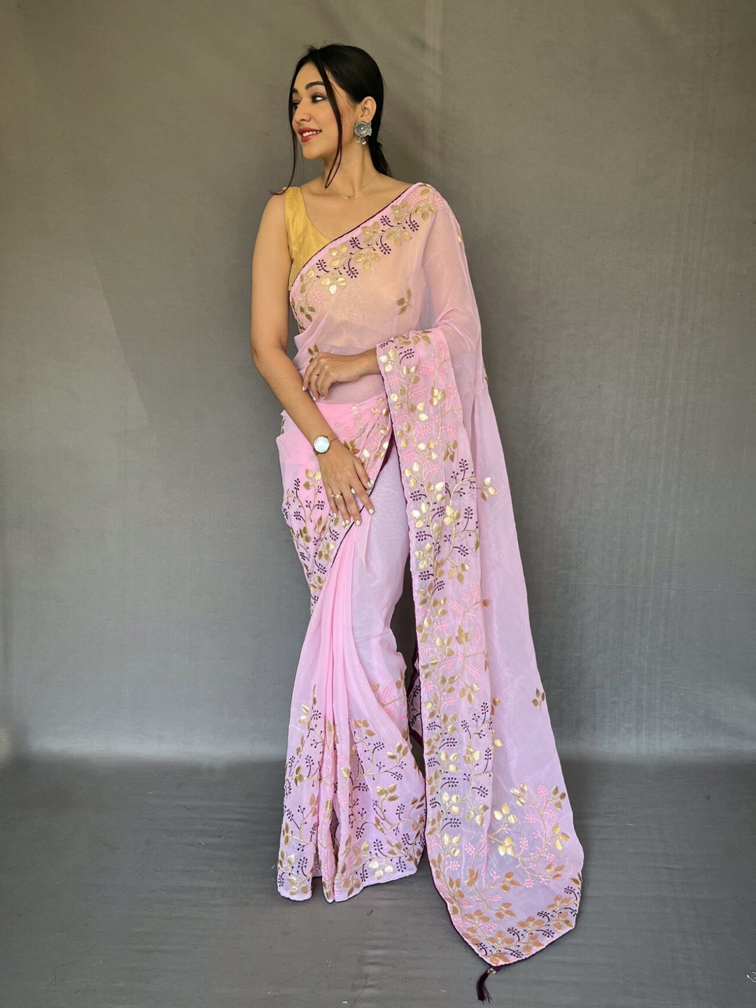

LeeliPeeri Designer Floral Embroidered Chiffon Saree, Pink