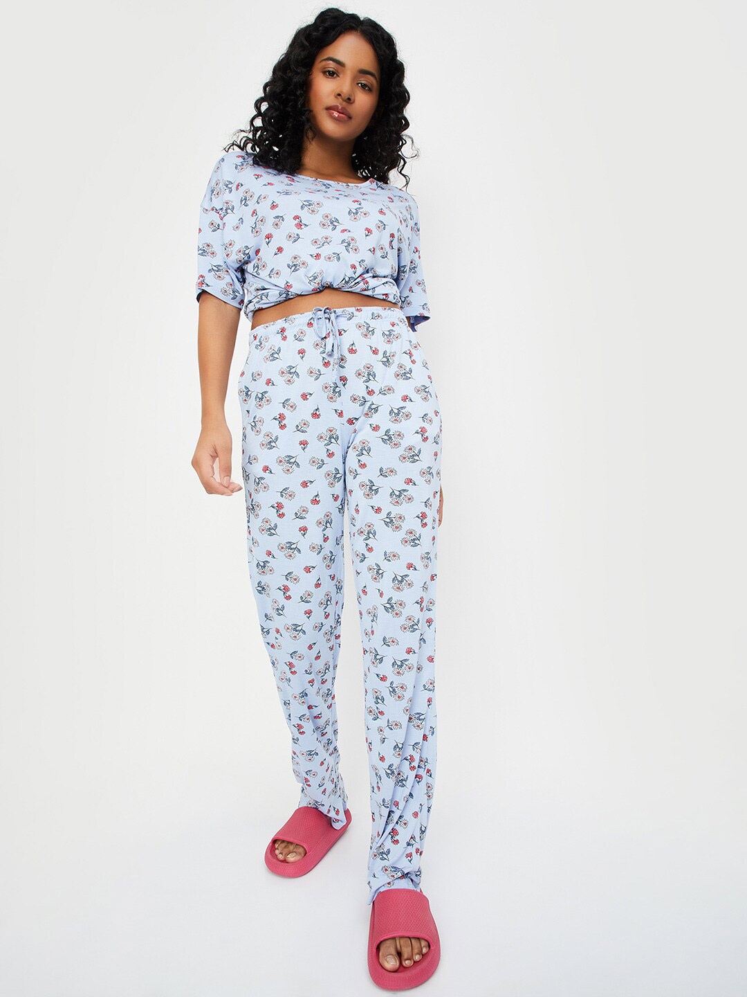 

max Floral Printed Night suit, Blue