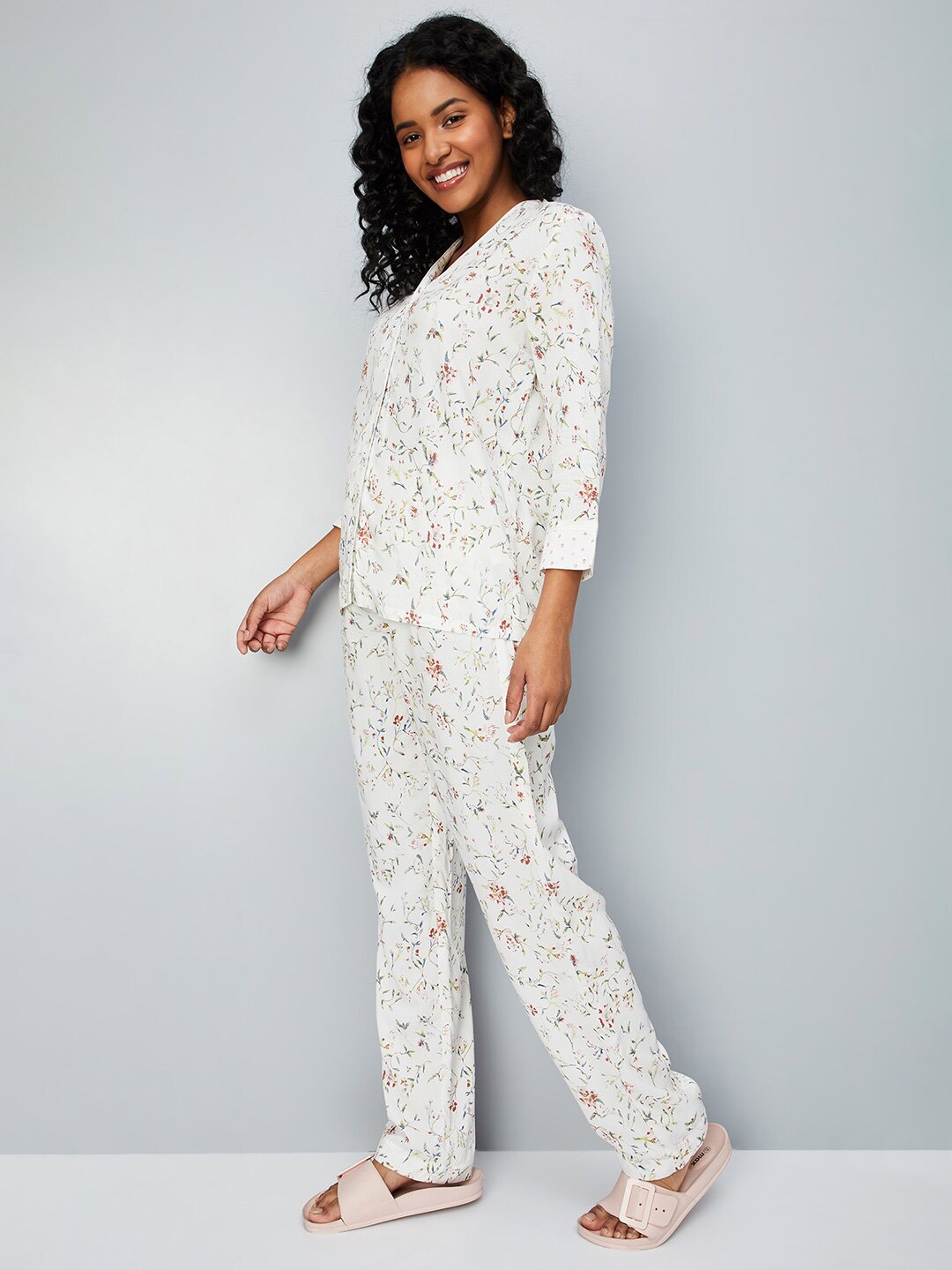 

max Floral Printed Night suit, White