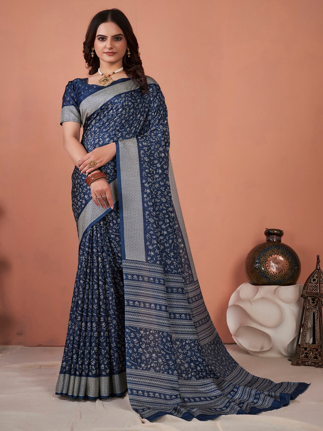 

KALINI Ethnic Motifs Printed Bagh Saree, Navy blue