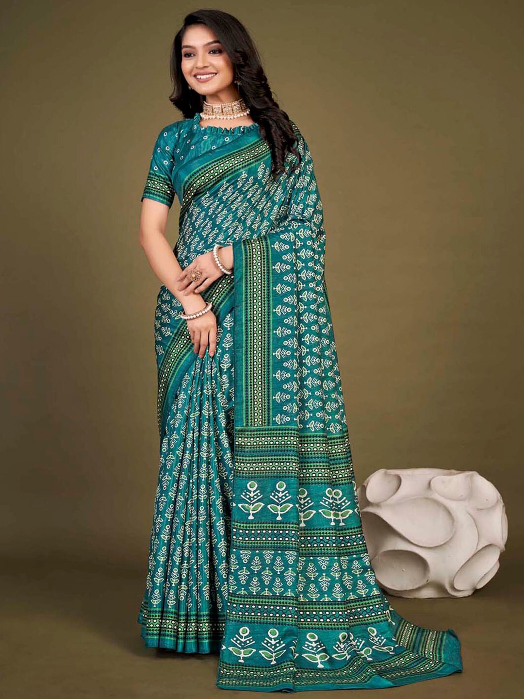 

KALINI Ethnic Motifs Printed Bagh Saree, Teal