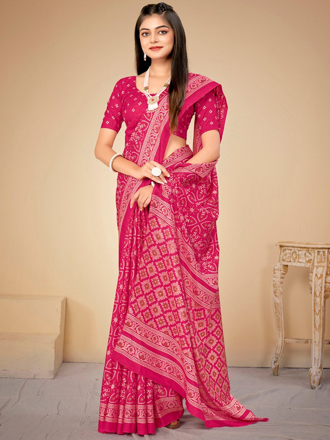 

KALINI Bandhani Printed Bagh Saree, Pink