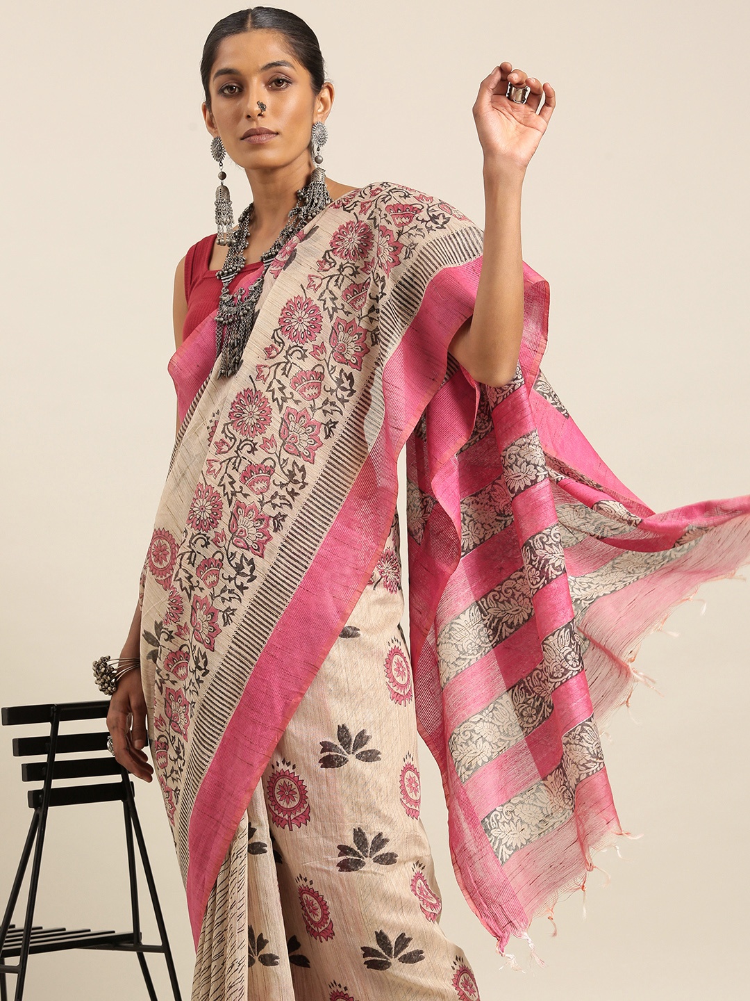 

Taavi Floral Handloom Block Print Saree, Pink