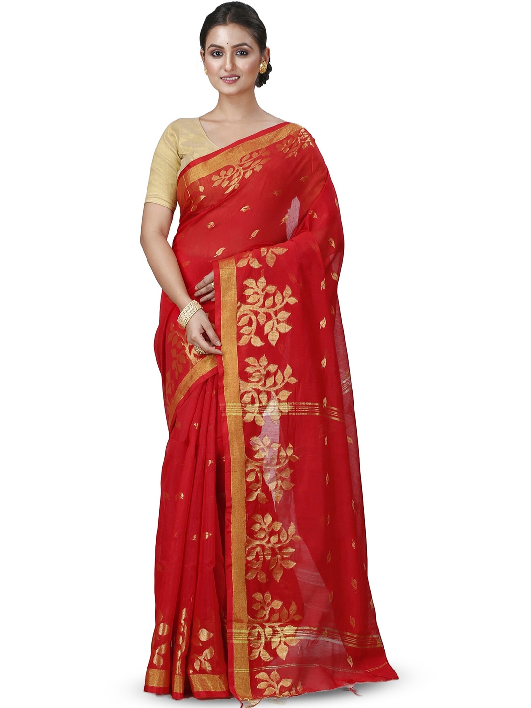 

PuJoy Ethnic Motifs Woven Design Zari Taant Saree, Red