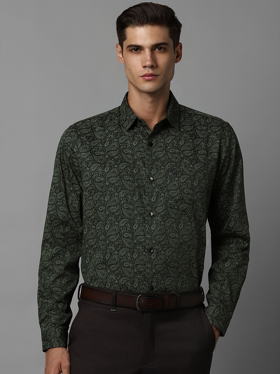 

Allen Solly Printed Full Sleeves Spread Collar Cotton Slim Fit Formal Shirt, Green