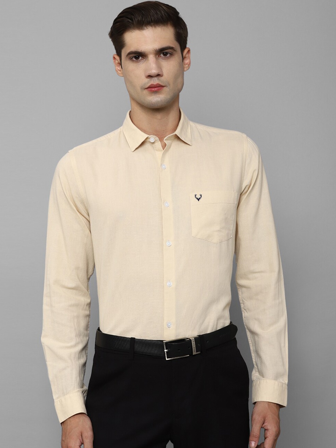 

Allen Solly Slim Fit Full Sleeves Opaque Cotton Casual Shirt, Navy blue