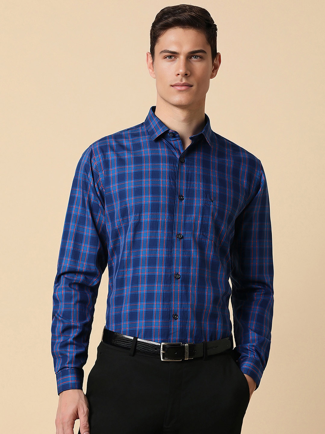 

Allen Solly Men Blue Slim Fit Tartan Checks Opaque Checked Formal Shirt