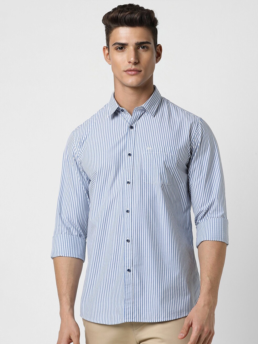 

Peter England Casuals Slim Fit Cotton Opaque Striped Casual Shirt, Blue