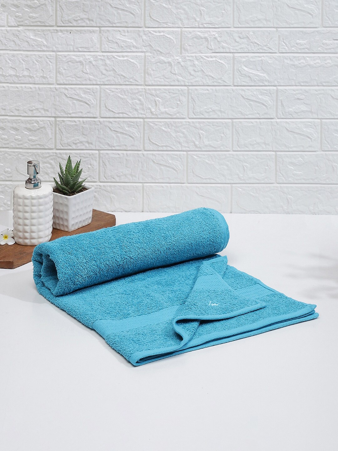 

Monte Carlo Cotton 400 GSM Bath Towel, Blue