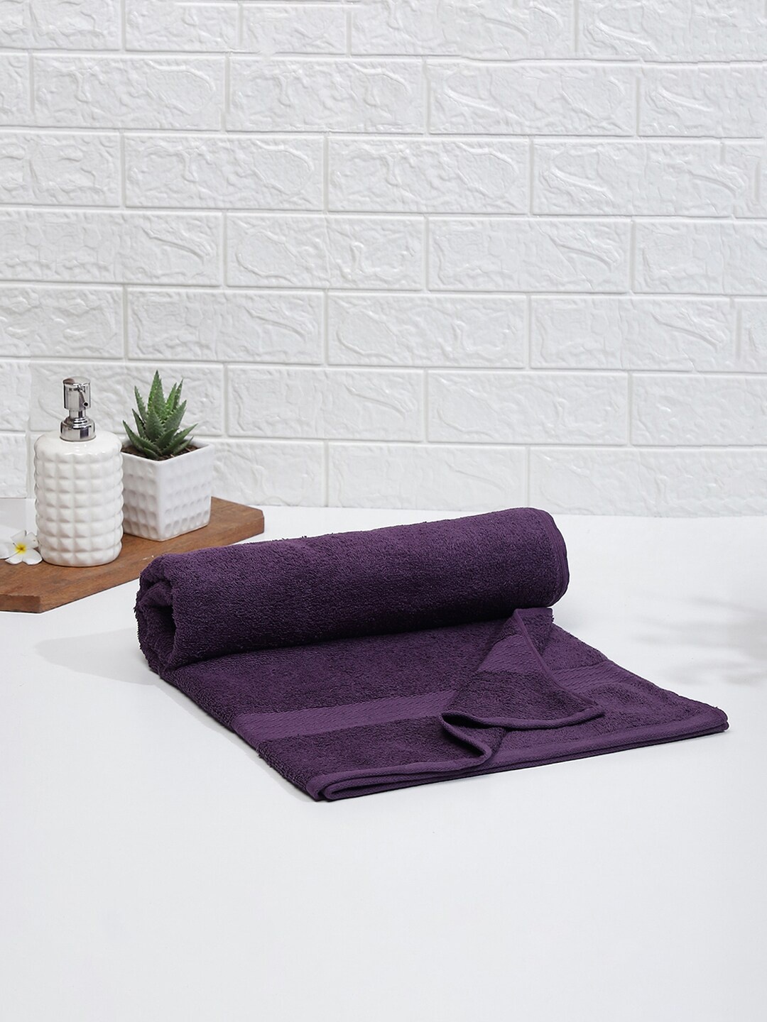

Monte Carlo Cotton 400 GSM Bath Towel, Purple