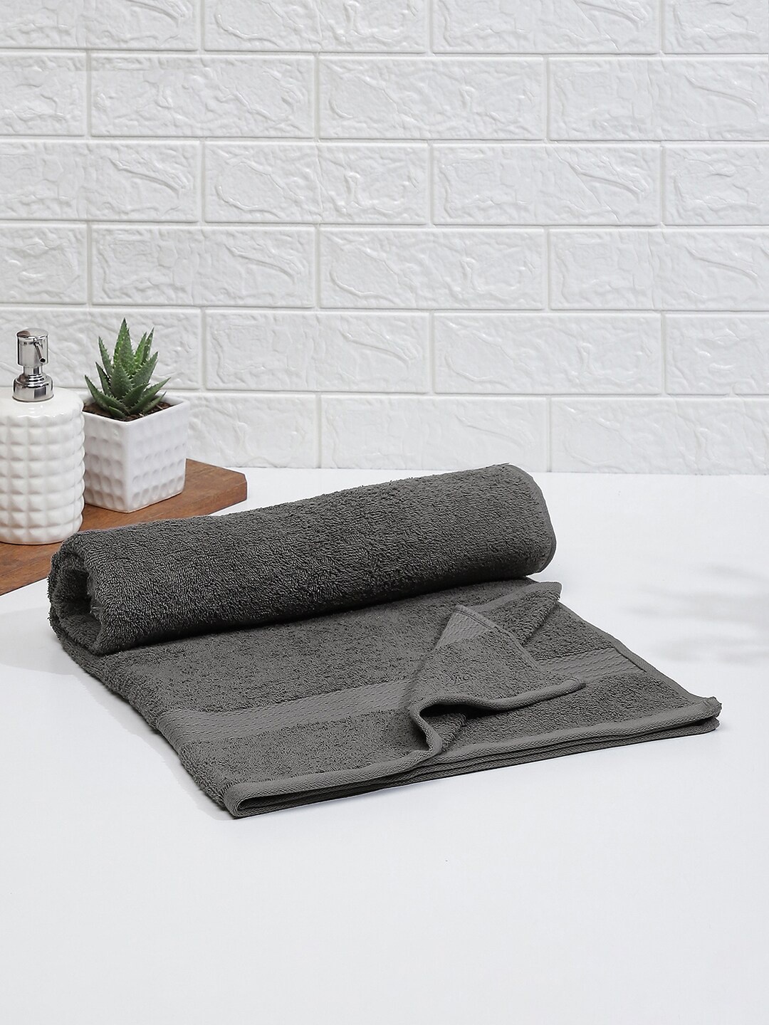 

Monte Carlo Cotton 400 GSM Bath Towel, Grey