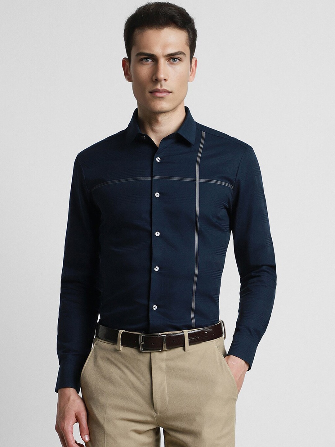 

Peter England Elite Slim Fit Windowpane Checks Opaque Striped Formal Shirt, Navy blue