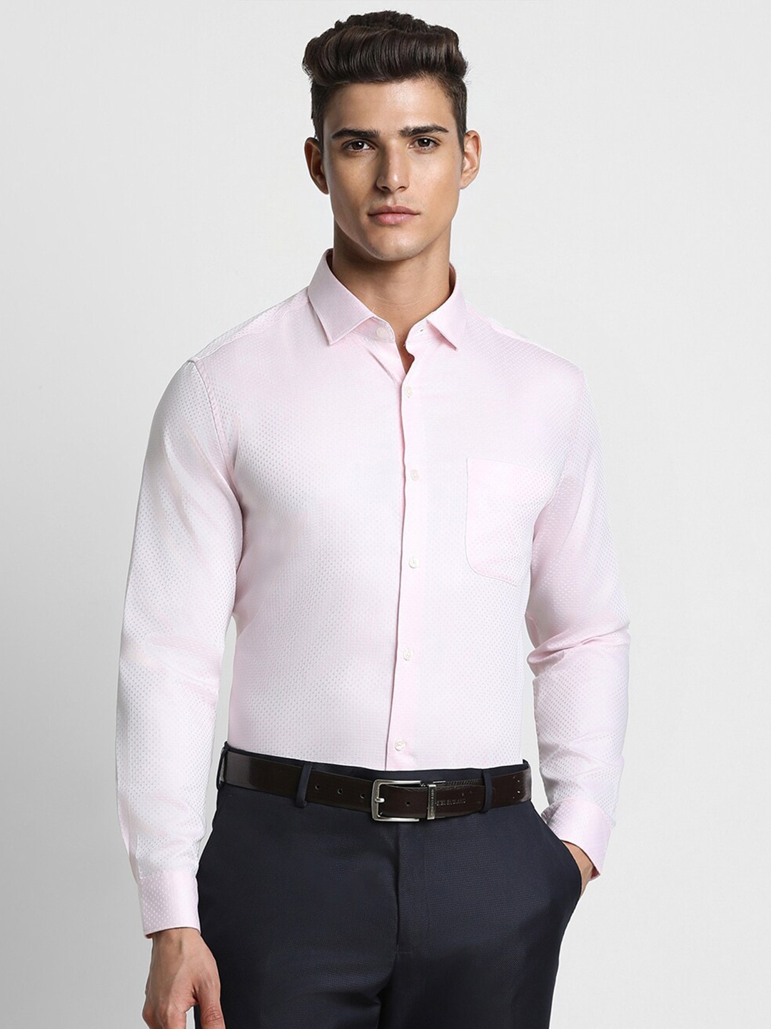 

Peter England Elite Slim Fit Cotton Opaque Formal Shirt, Pink