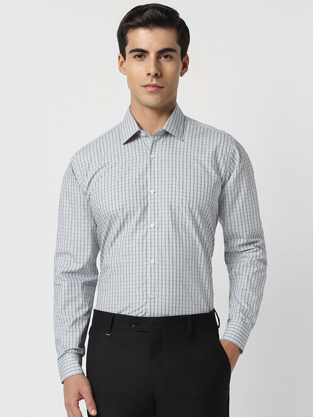 

Van Heusen Men Grey Opaque Checked Formal Shirt