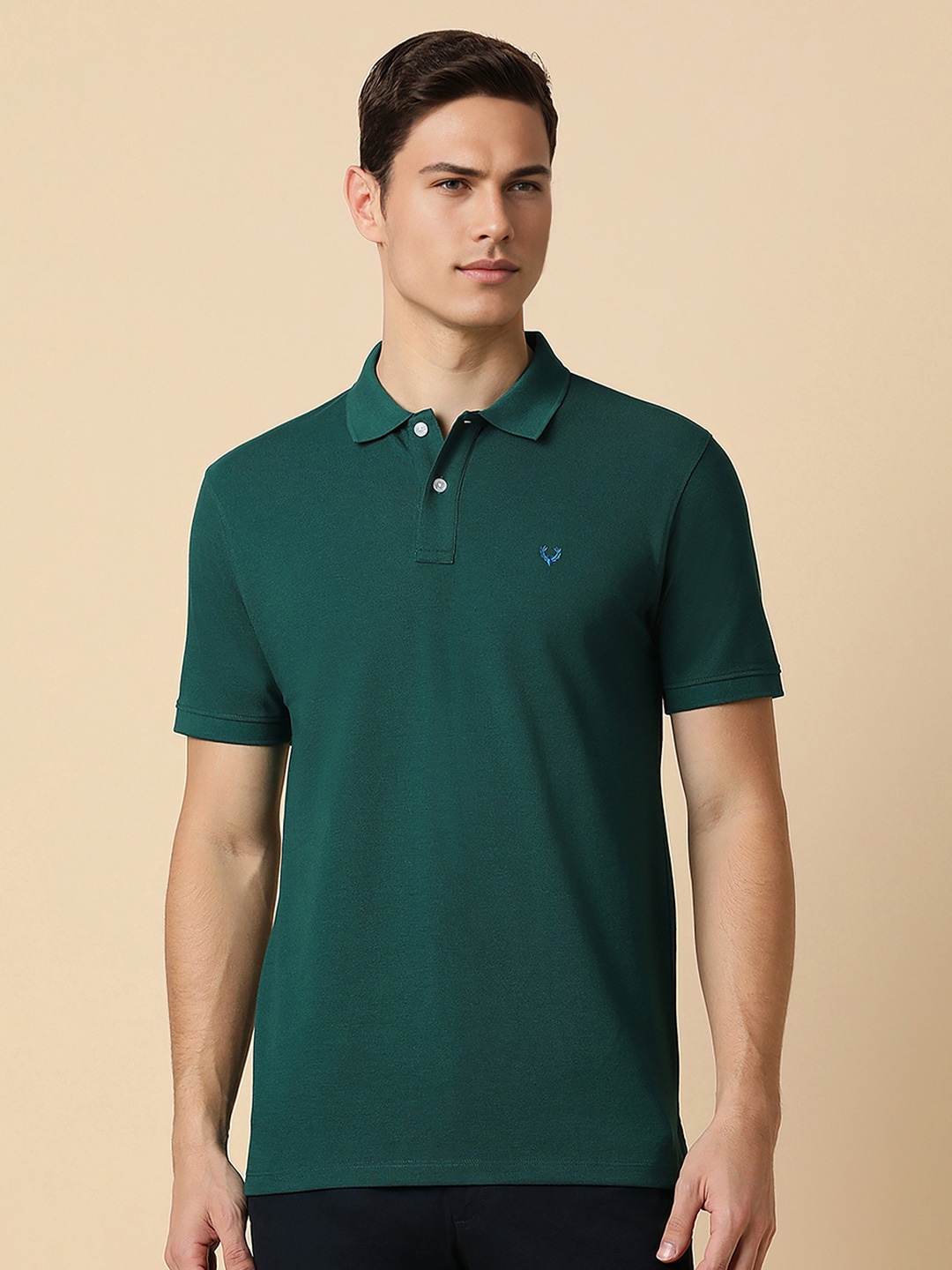 

Allen Solly Men Green Polo Collar Applique T-shirt