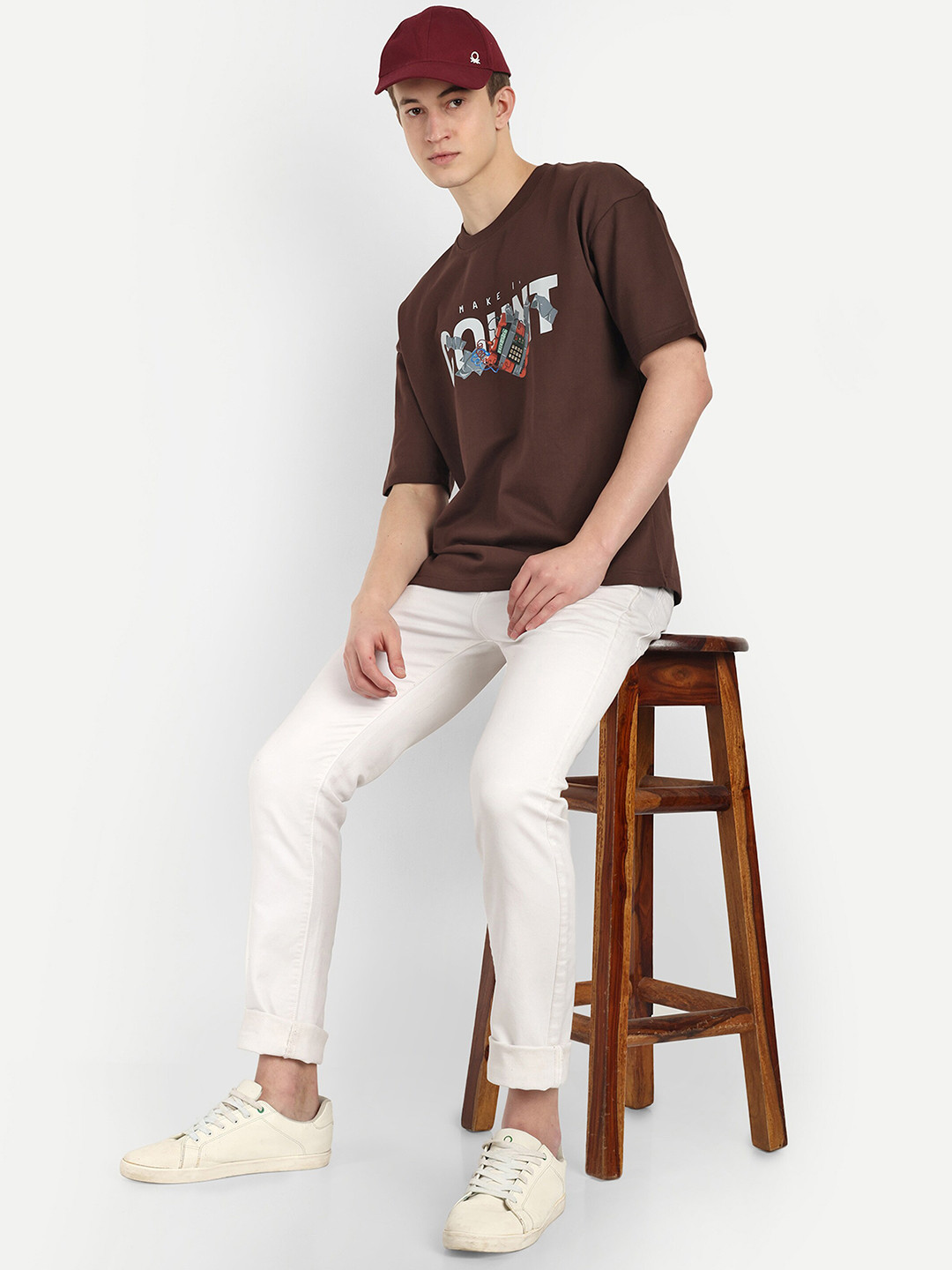 

BLURR Round Neck Drop-Shoulder Sleeves Typography Cotton T-shirt, Coffee brown