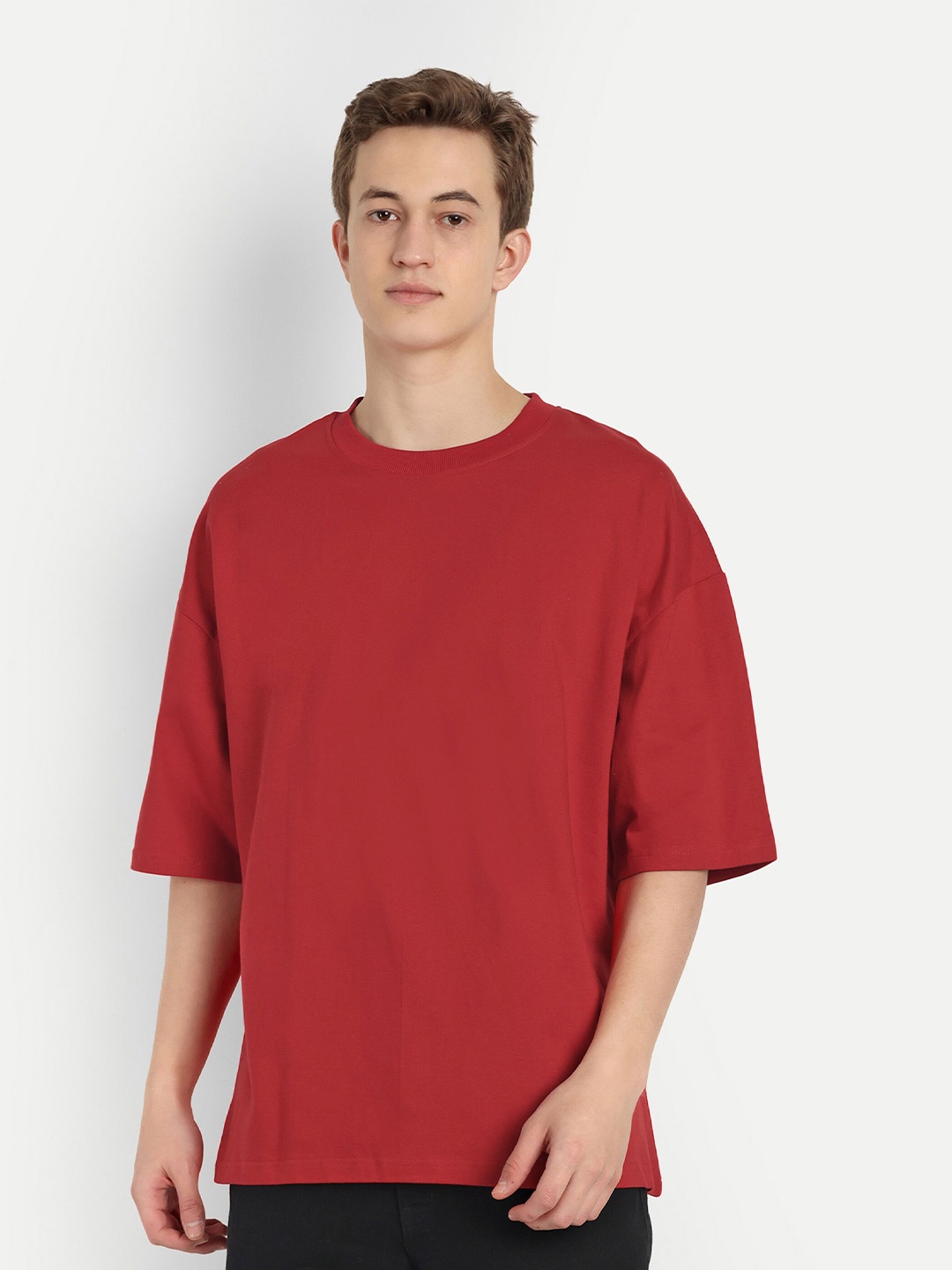 

BLURR Round Neck Drop-Shoulder Sleeves Cotton T-shirt, Red