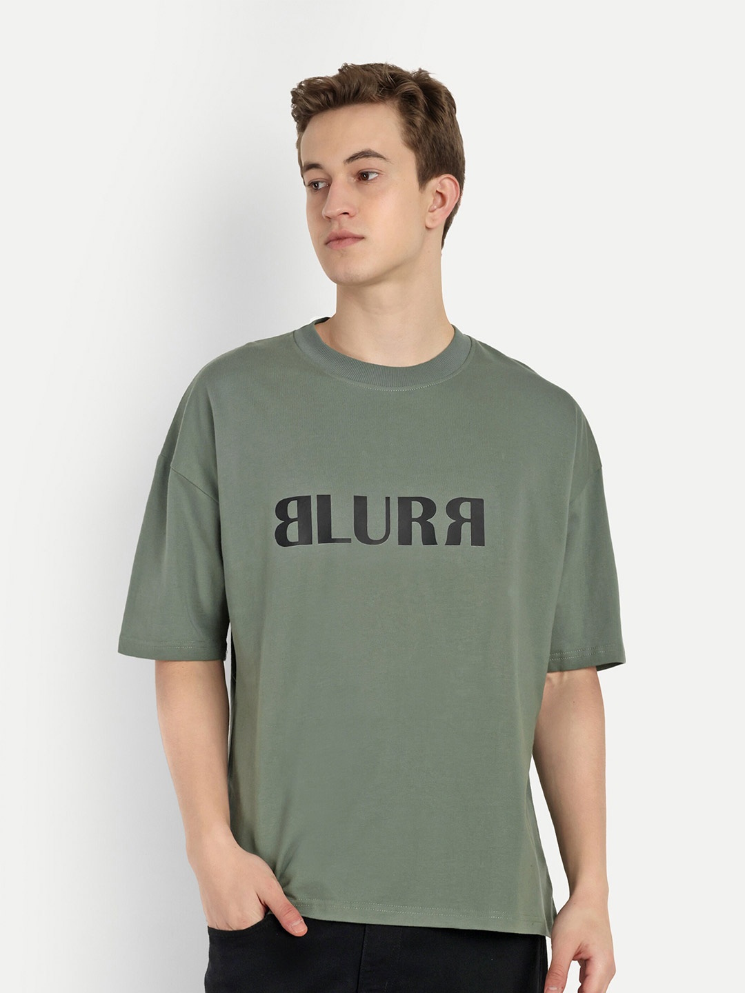 

BLURR Round Neck Drop-Shoulder Sleeves Cotton T-shirt, Green
