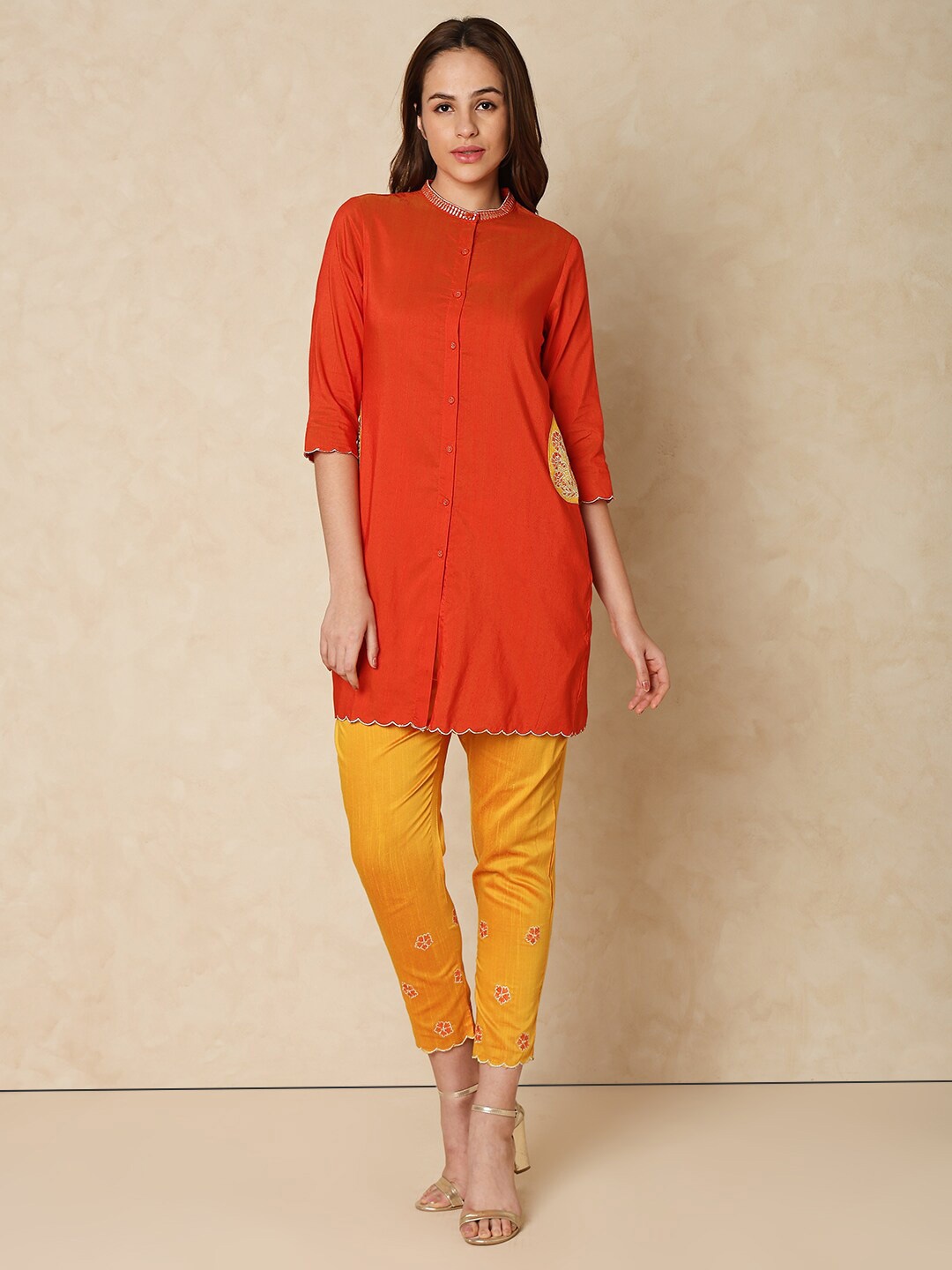 

Indifusion Embroidered Panelled Thread Work CO-Ord Set, Orange