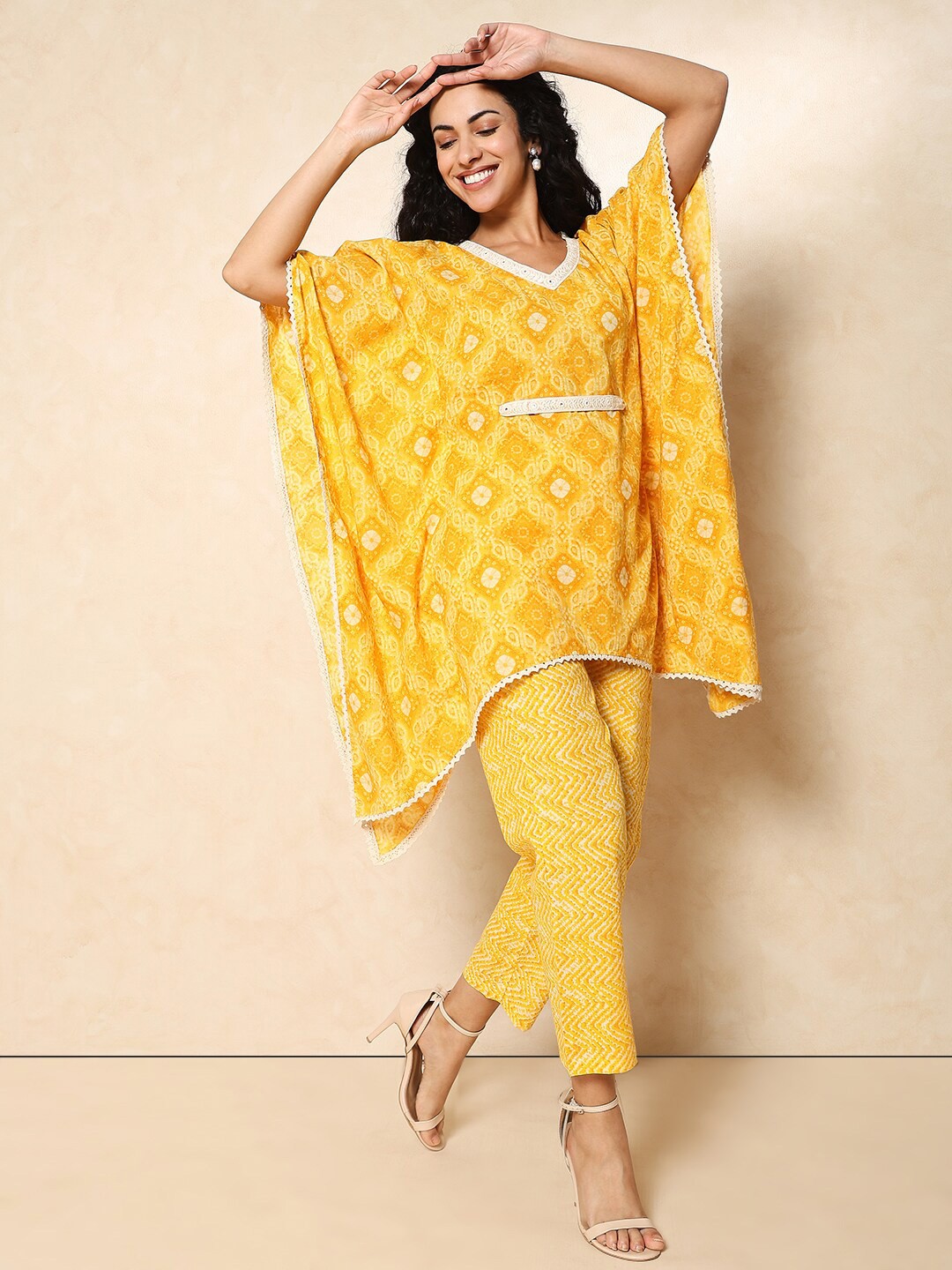 

Indifusion Geometric Printed Printed Cotton Kaftan Top & Trousers With Belt, Yellow