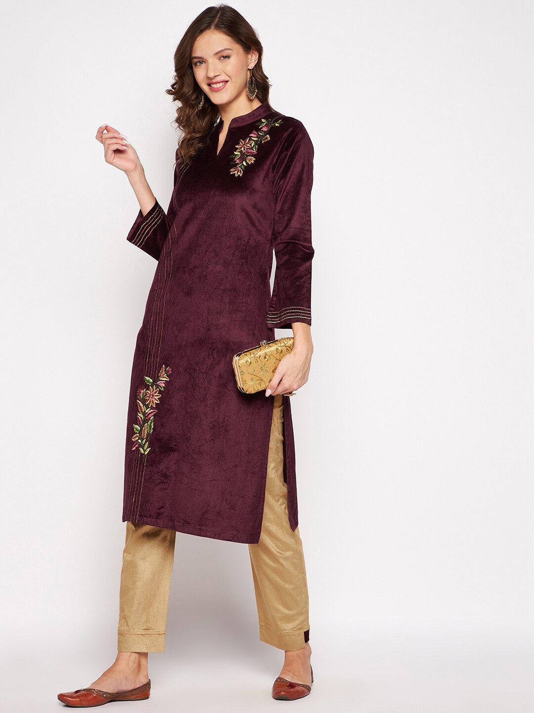 

Zigo Winter Wear Floral Embroidered Mandarin Collar Thread Work Velvet Kurta with Trousers, Maroon
