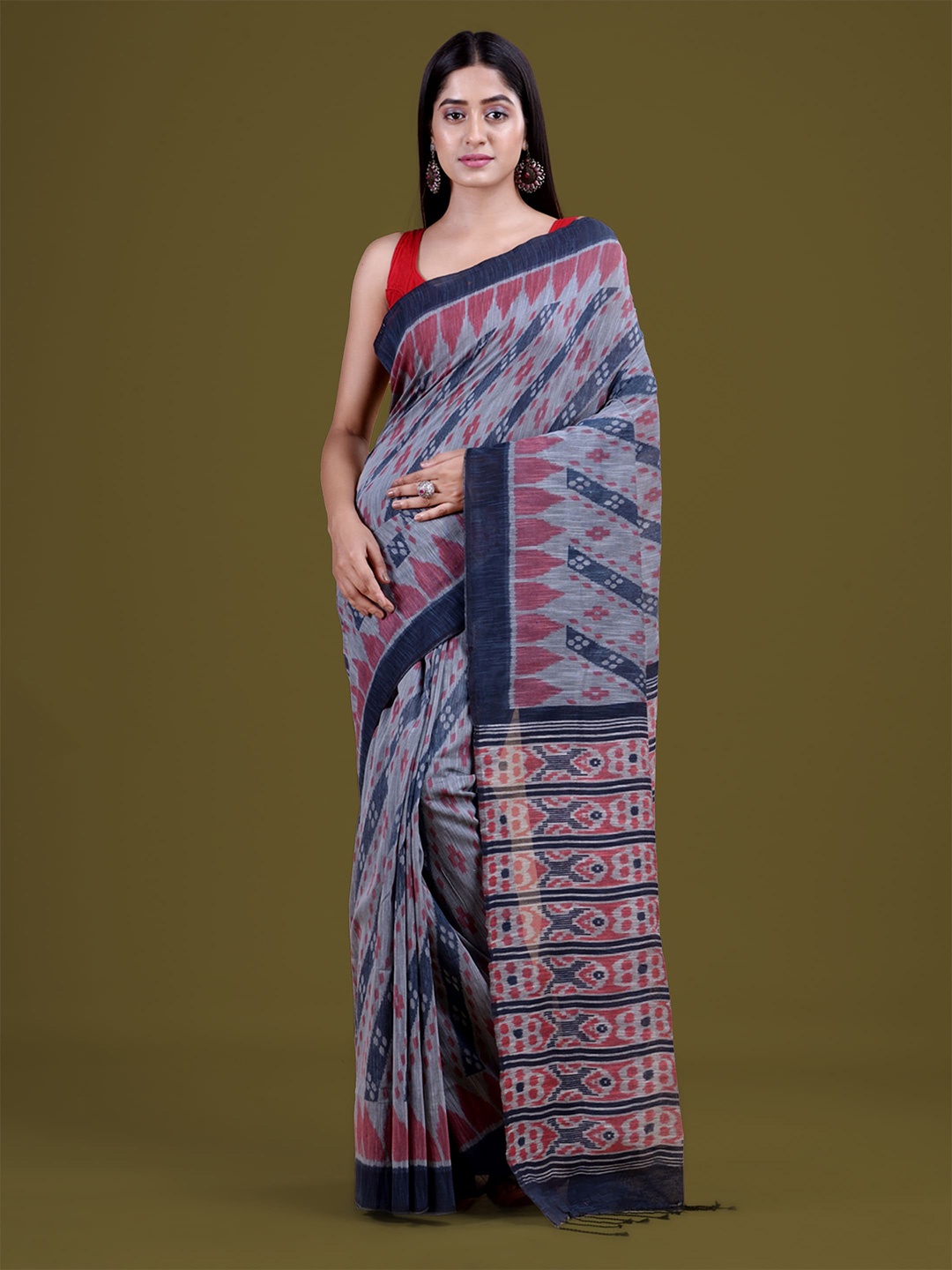 

HOUSE OF ARLI Geometric Woven Design Pure Cotton Saree, Grey
