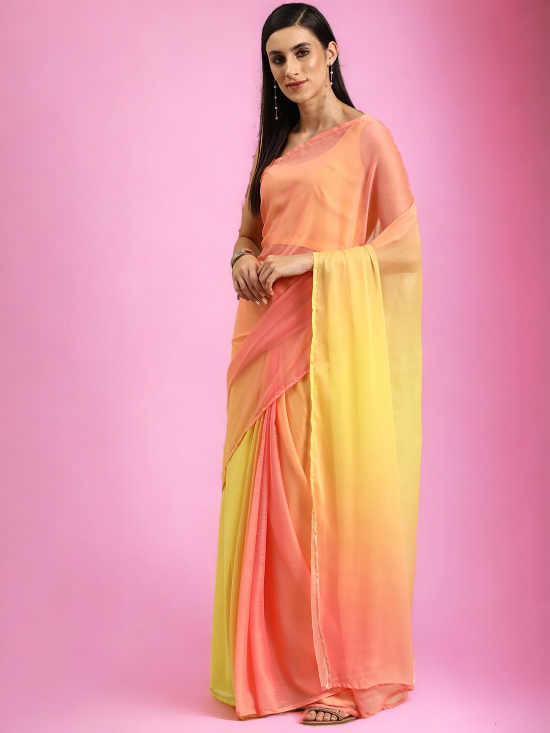 

Ahalyaa Yellow & Orange Coloured Ombre Printed Saree